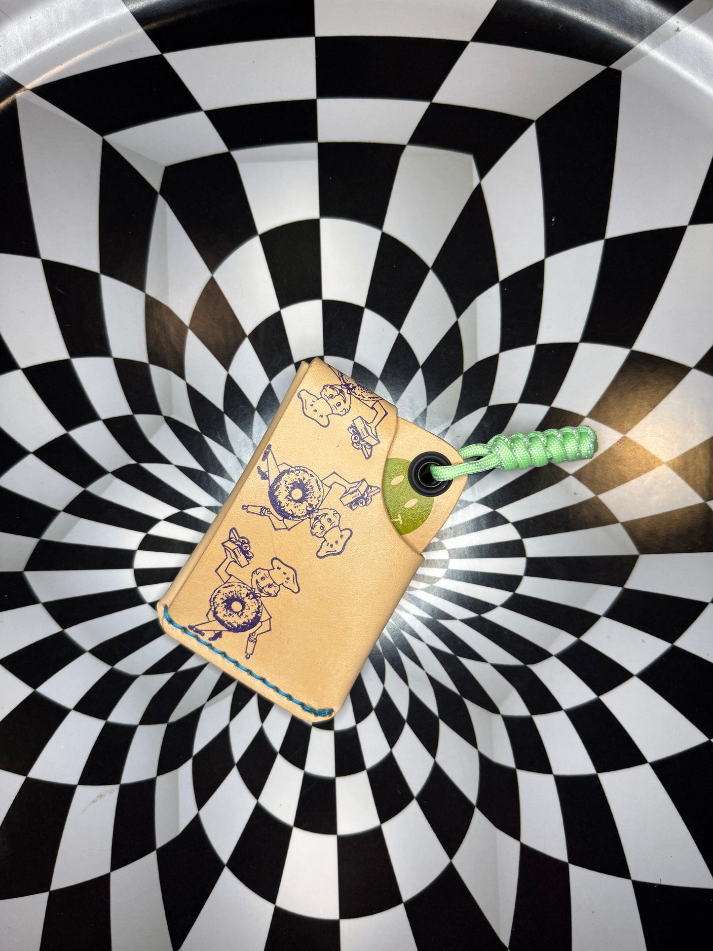 Front pocket wallet! Hand sewn leather paracord rugged card & cash case! Slim minimalist