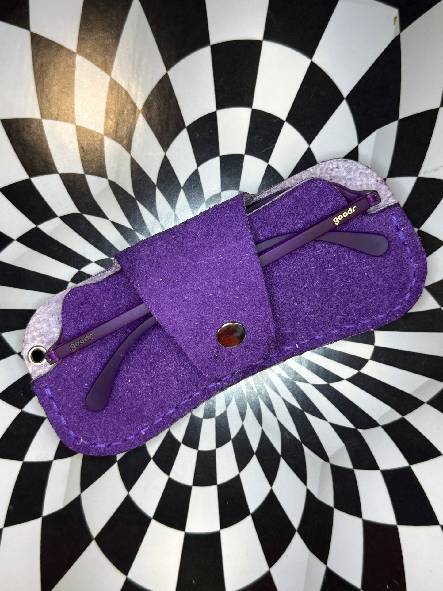 Glasses case! Hand sewn leather sunglasses holder!