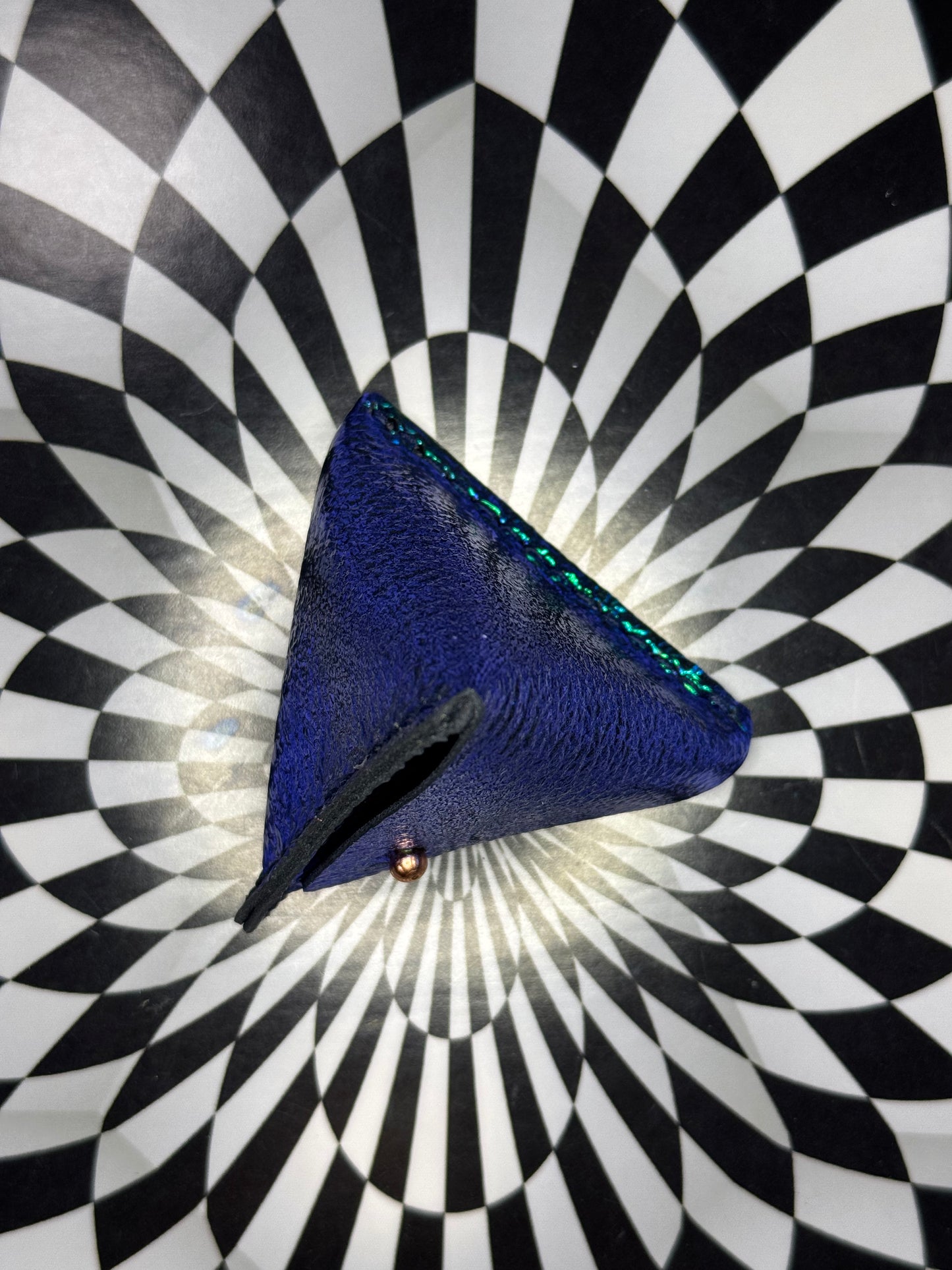 Triangle leather coin pouch! Hand sewn change purse
