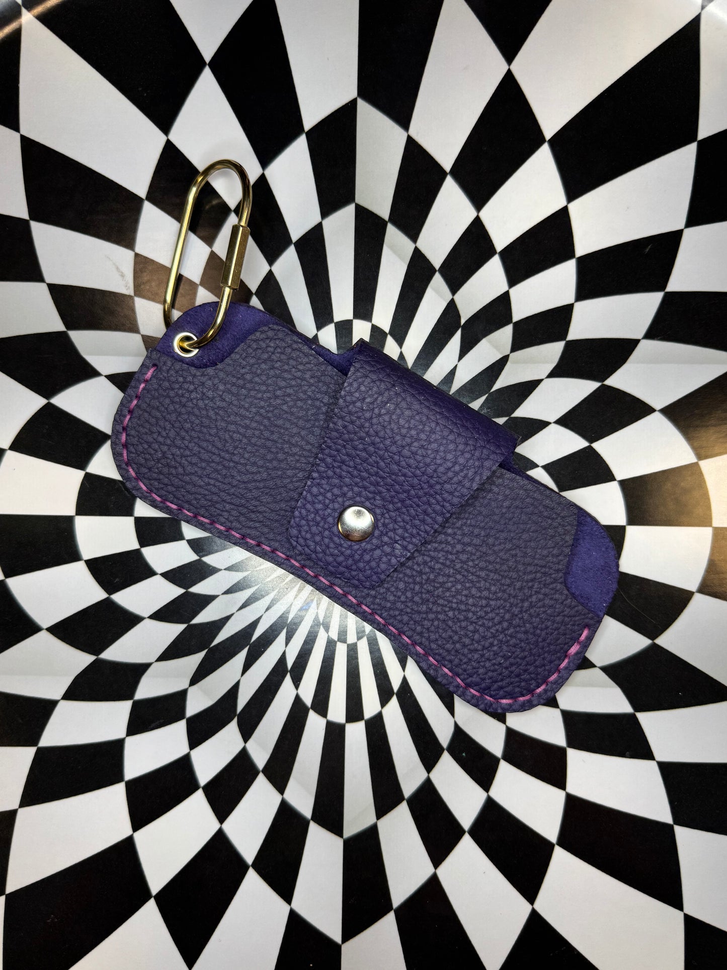 Glasses case! Hand sewn leather sunglasses holder!