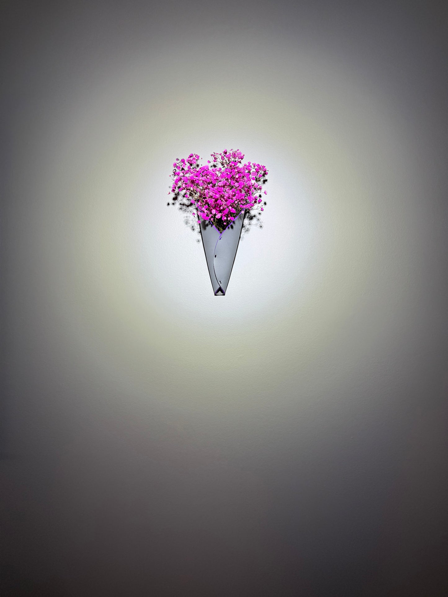 Leather wall sconce / vase for air plants, dried flowers or live flowers! Chic minimalist wall hanging Handmade one of a kind