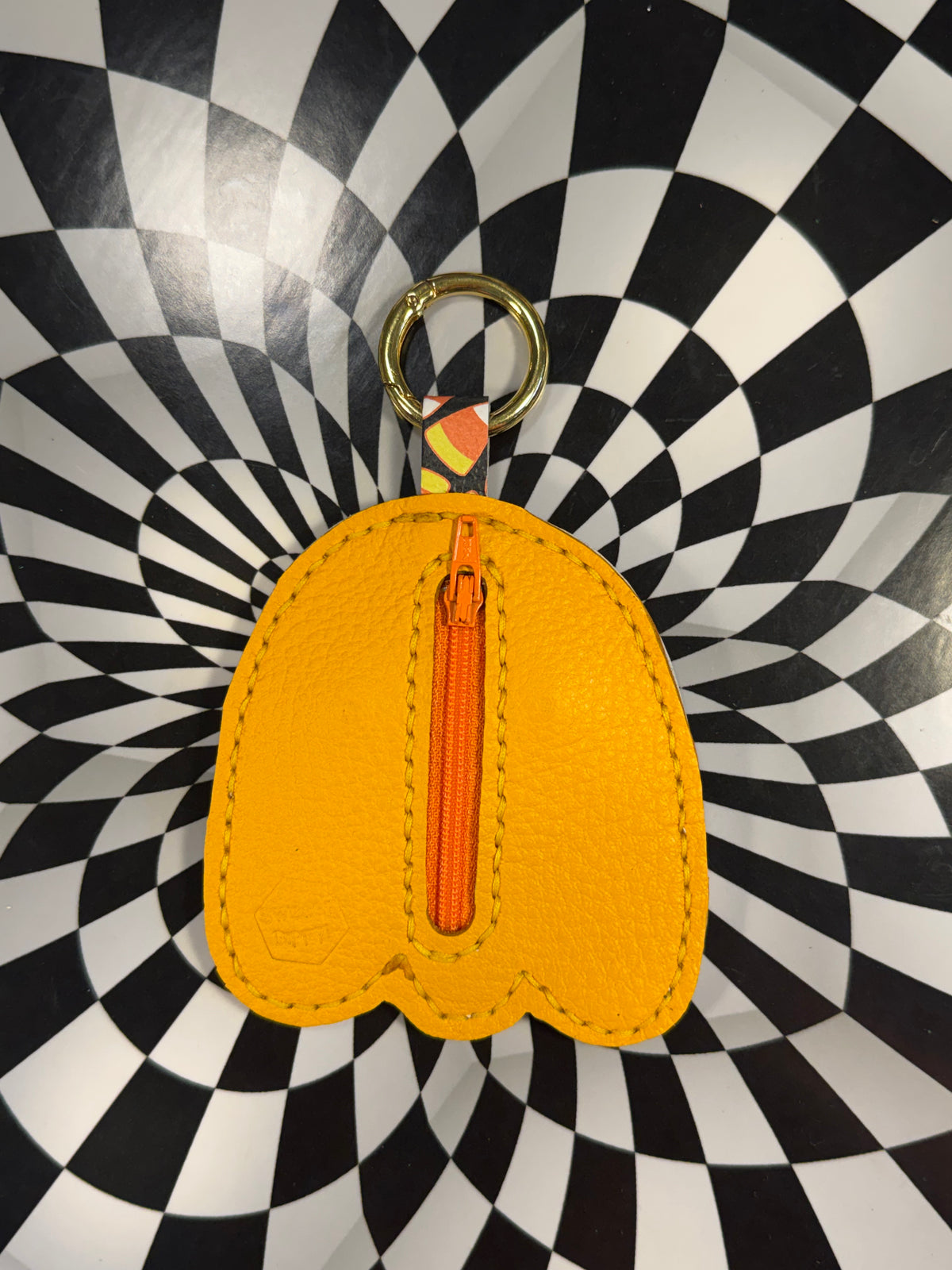 Breit-eyes Ghosts! Hand sewn leather novelty ghost keychains!