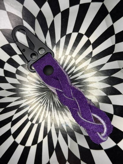 Leather mystery braid carabiner keychain!