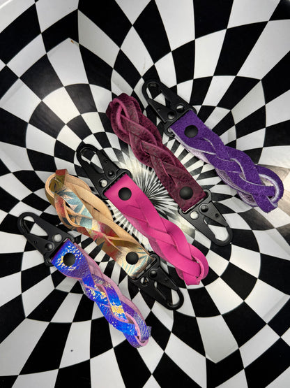 Leather mystery braid carabiner keychain!