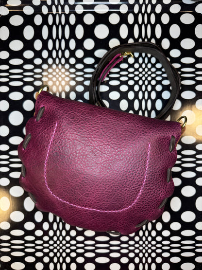 Wavy Saddle Bag – Hand Sewn Leather Crossbody Bag