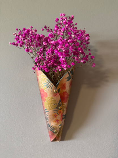 Leather wall sconce / vase for air plants, dried flowers or live flowers! Chic minimalist wall hanging Handmade one of a kind