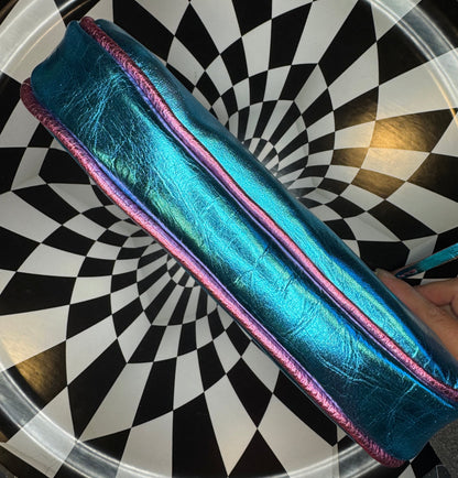 Naria hand sewn leather zipper purse with contrasting piping!