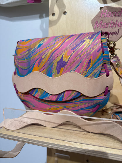 Wavy Saddle Bag – Hand Sewn Leather Crossbody Bag