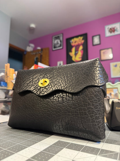 The Flapper — No-Sew wavy Leather Flap Crossbody Bag with Adjustable Paracord Strap