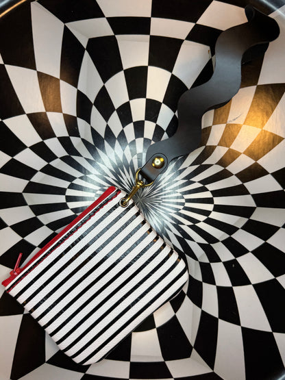 Wavy Wristlet “Joey” leather Zipper pouch!