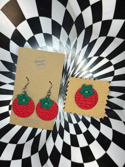 Handmade Leather Tomato Pin – Cute Tomato Brooch – Hand Sewn Leather Lapel Pin – Tomato Lover Gift – Garden Inspired Accessory