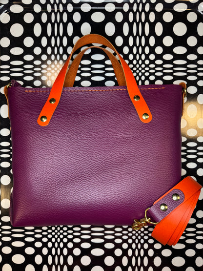 Johnny Two Bison Small – Hand Sewn Bison Leather Bag