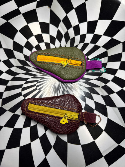 Mouches! Leather mouse zipper pouch with mini cheese pull!