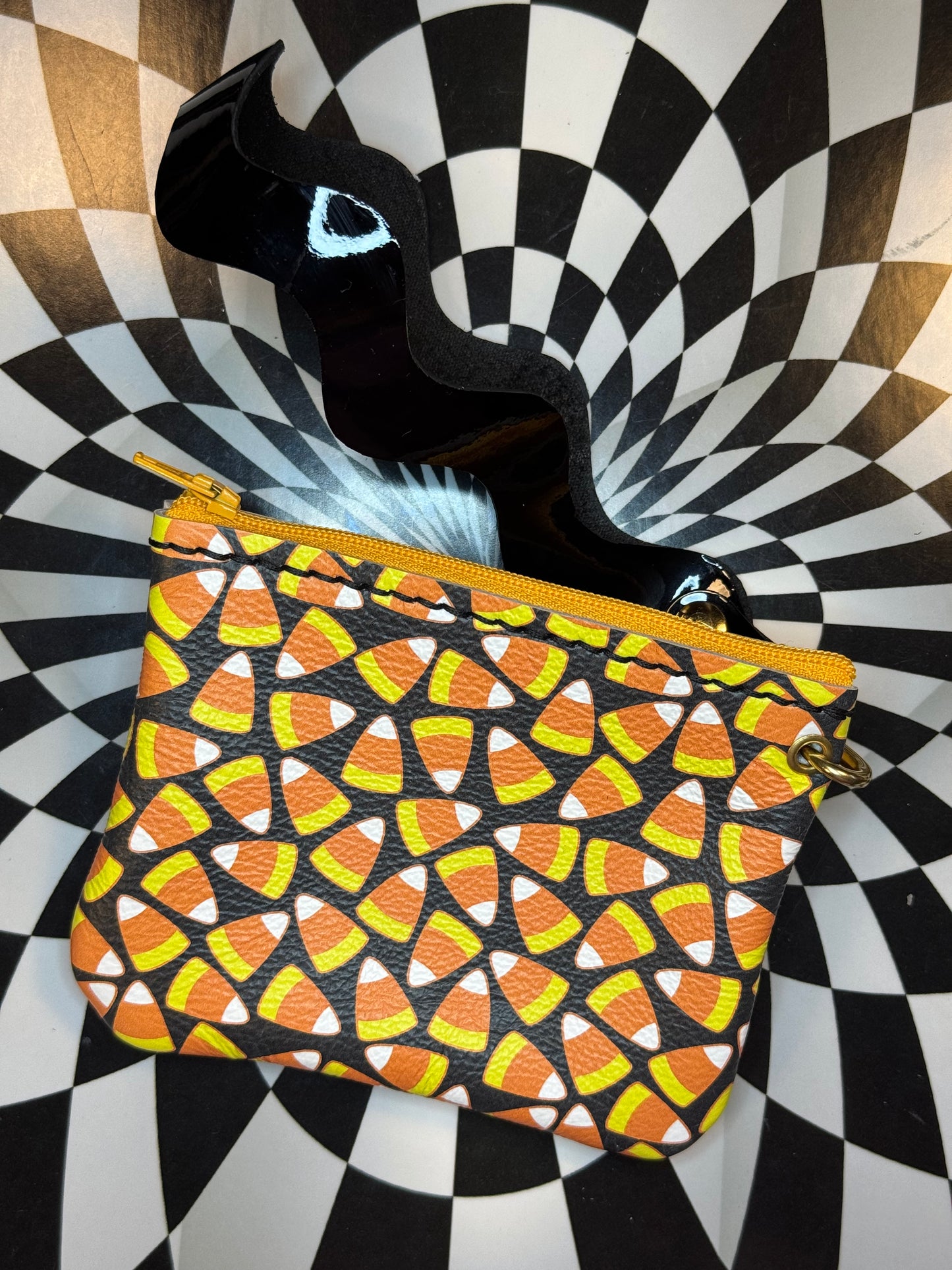 Wavy Wristlet “Joey” leather Zipper pouch!