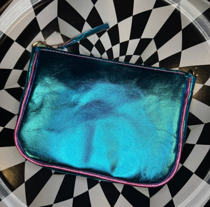 Naria hand sewn leather zipper purse with contrasting piping!