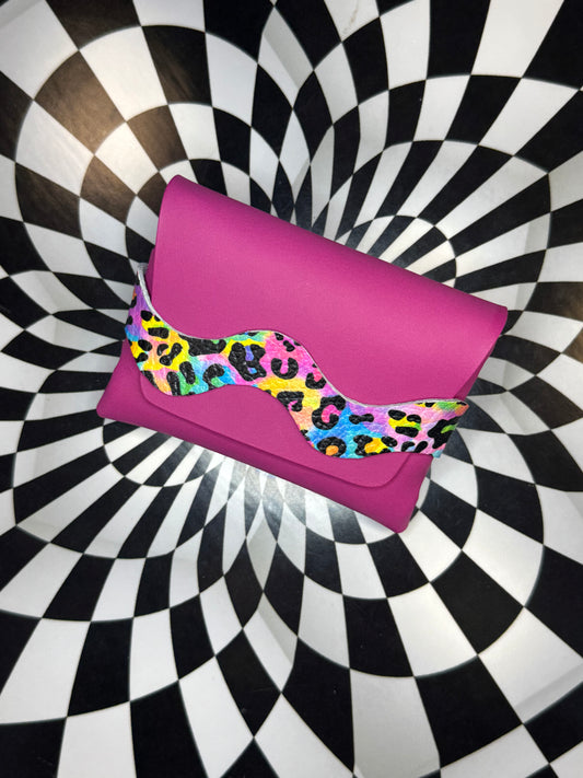 Wavy Gravy no sew leather card case / wallet! Bison leather tuck front card holders