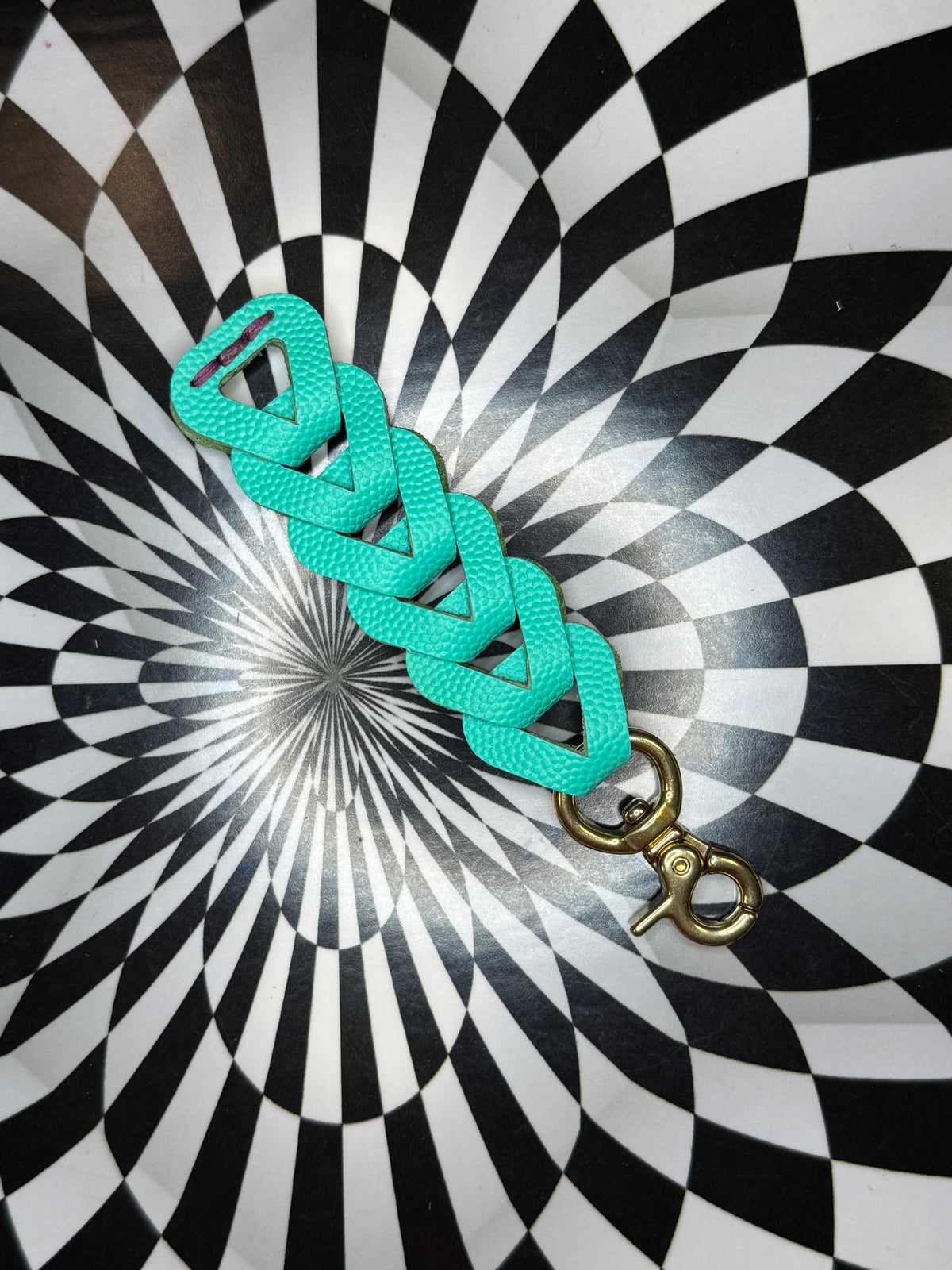 Marble dyed interlocking mini keychains!
