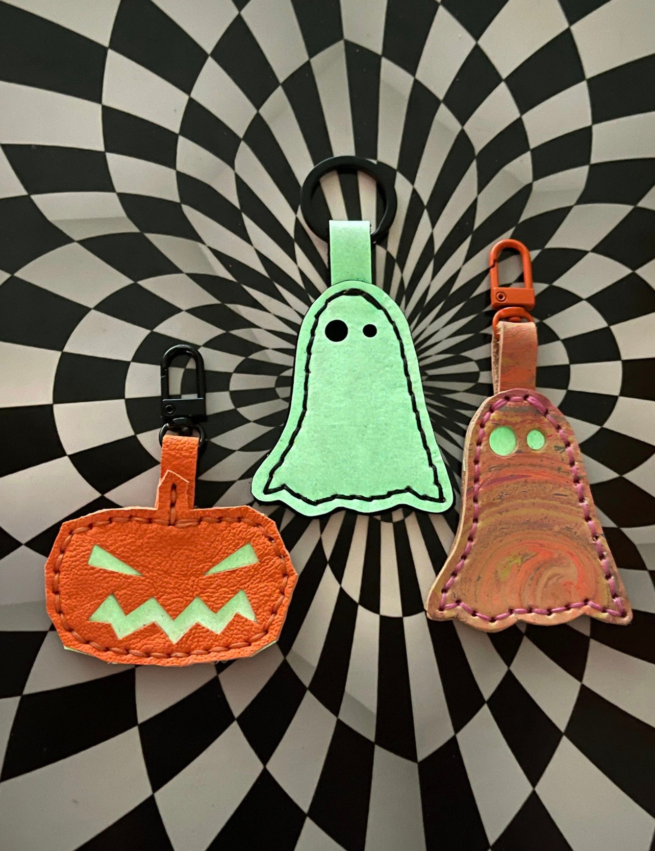 Ghost keychains! Glow in the dark spooky boys!