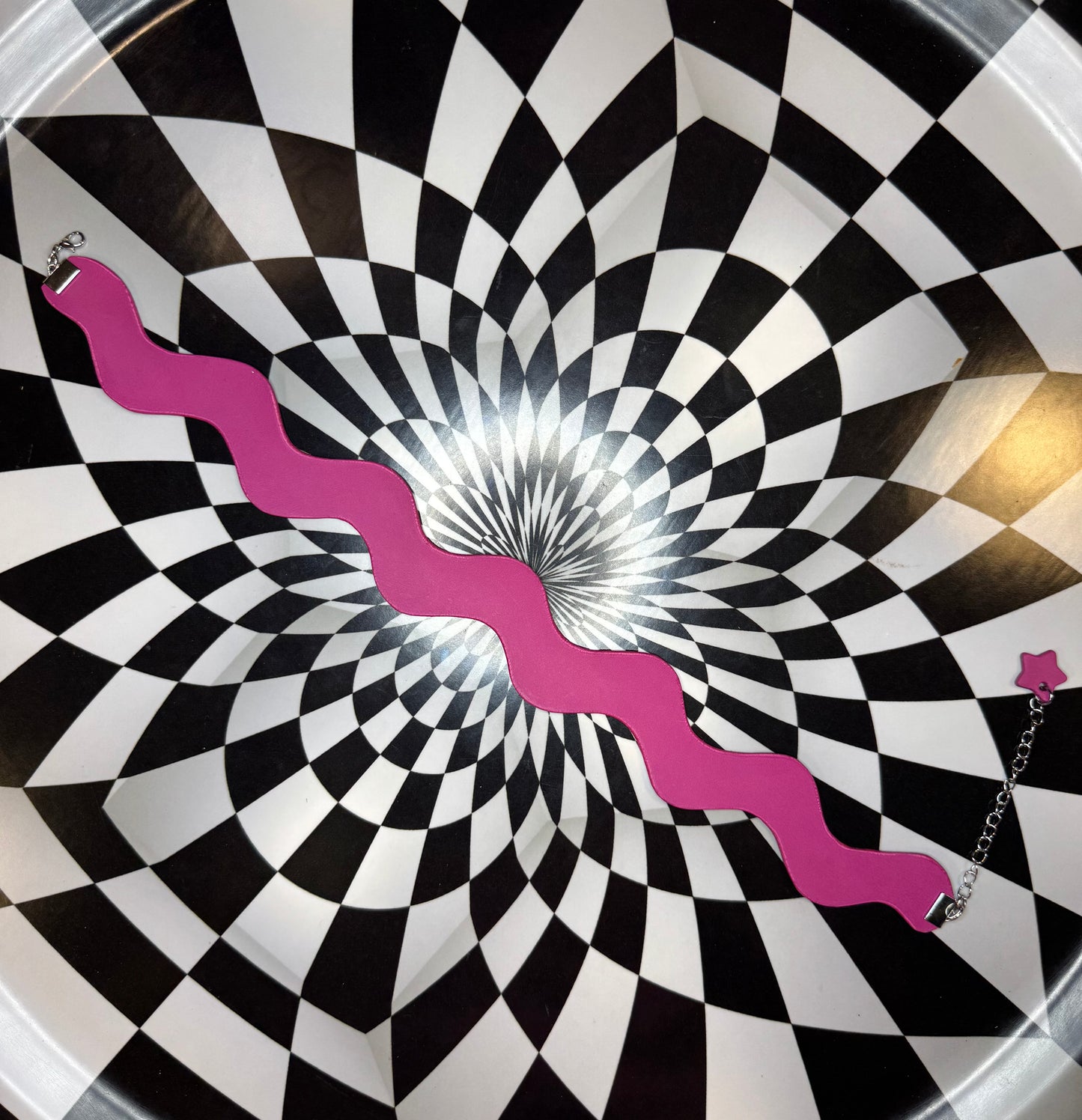 Handmade Wavy Leather Choker Necklace | Adjustable Statement Collar
