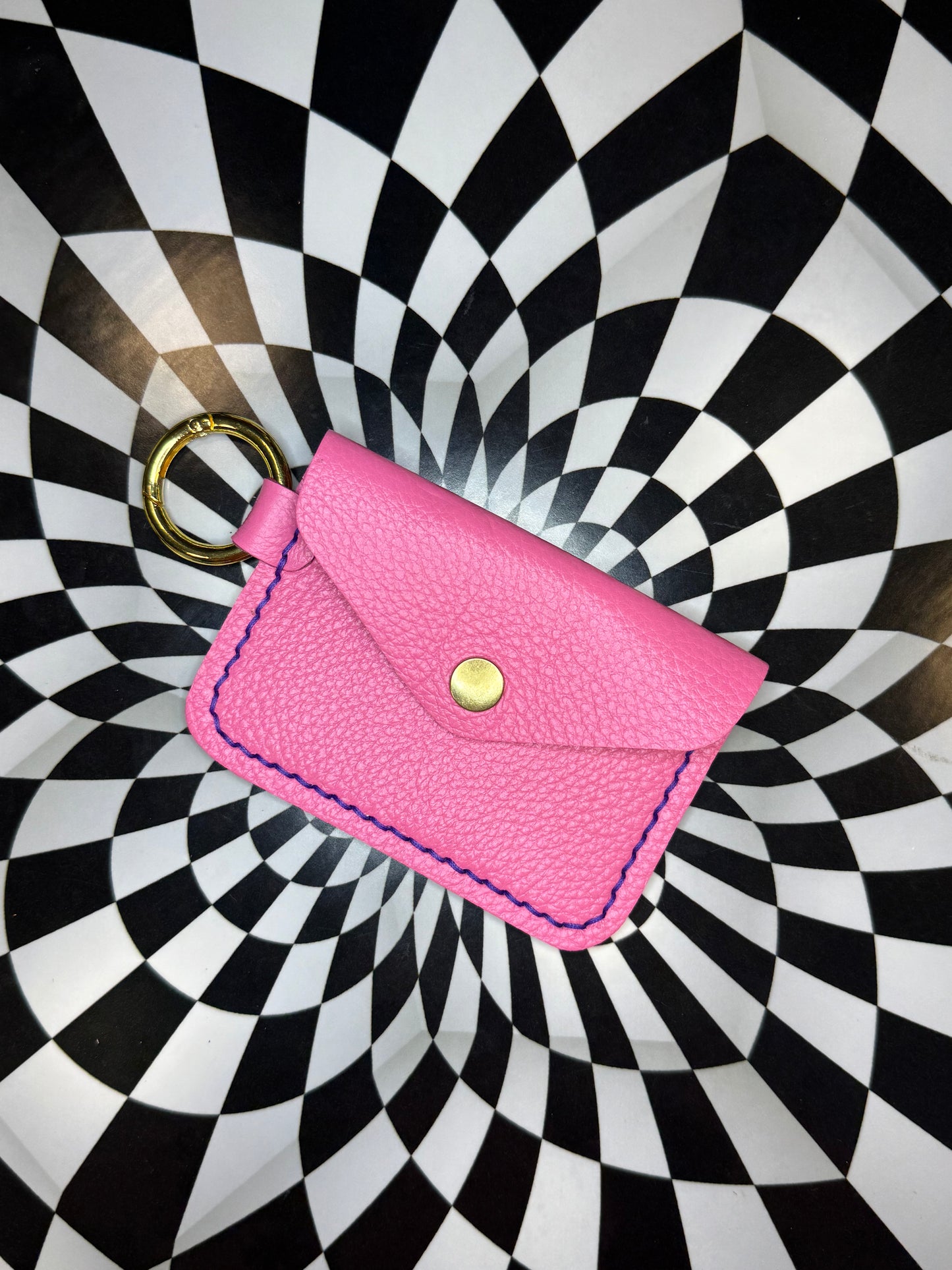 Lilia slim key ring card case/ unisex wallet! Minimalist