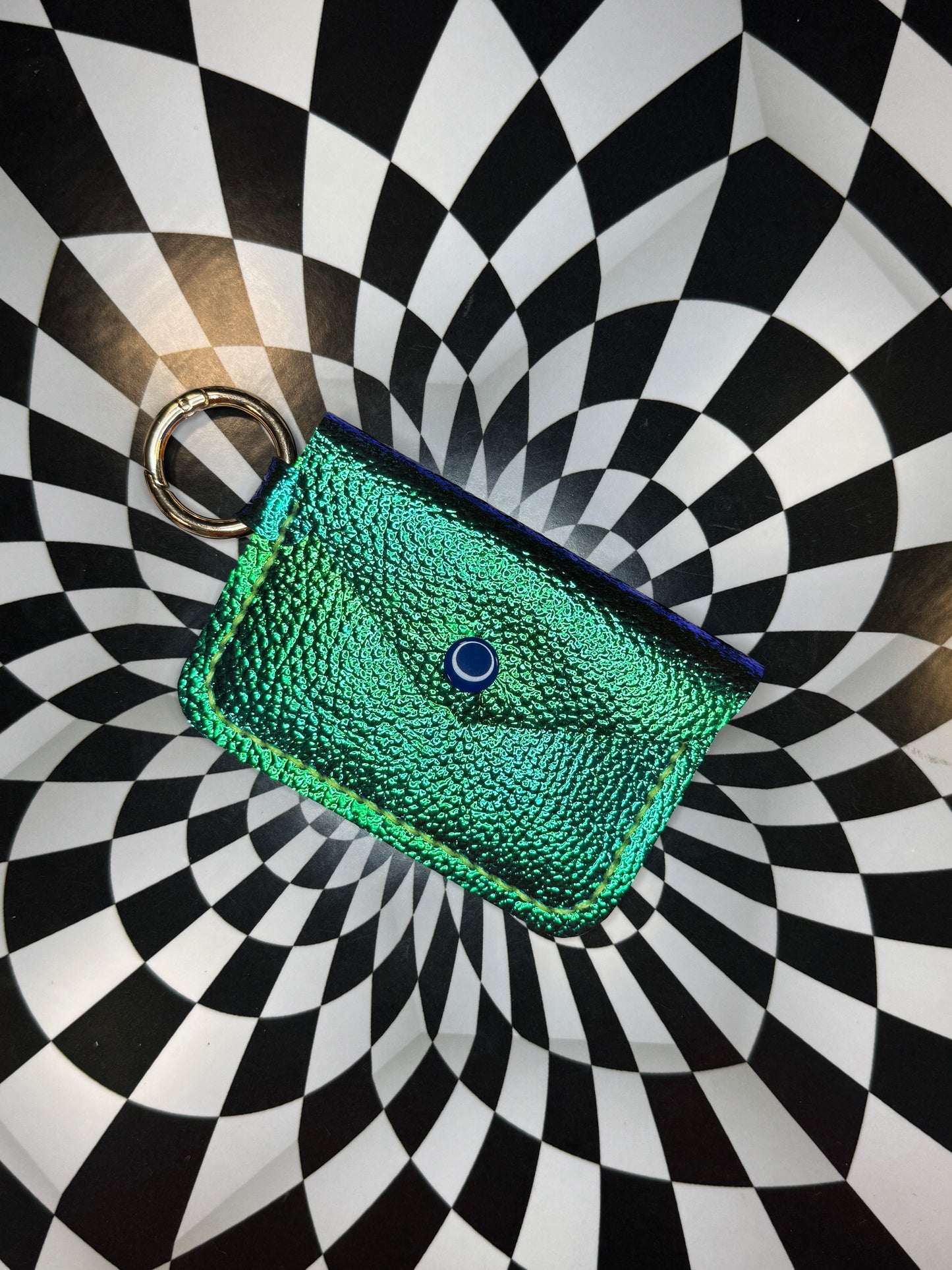 Lilia slim key ring card case/ unisex wallet! Minimalist