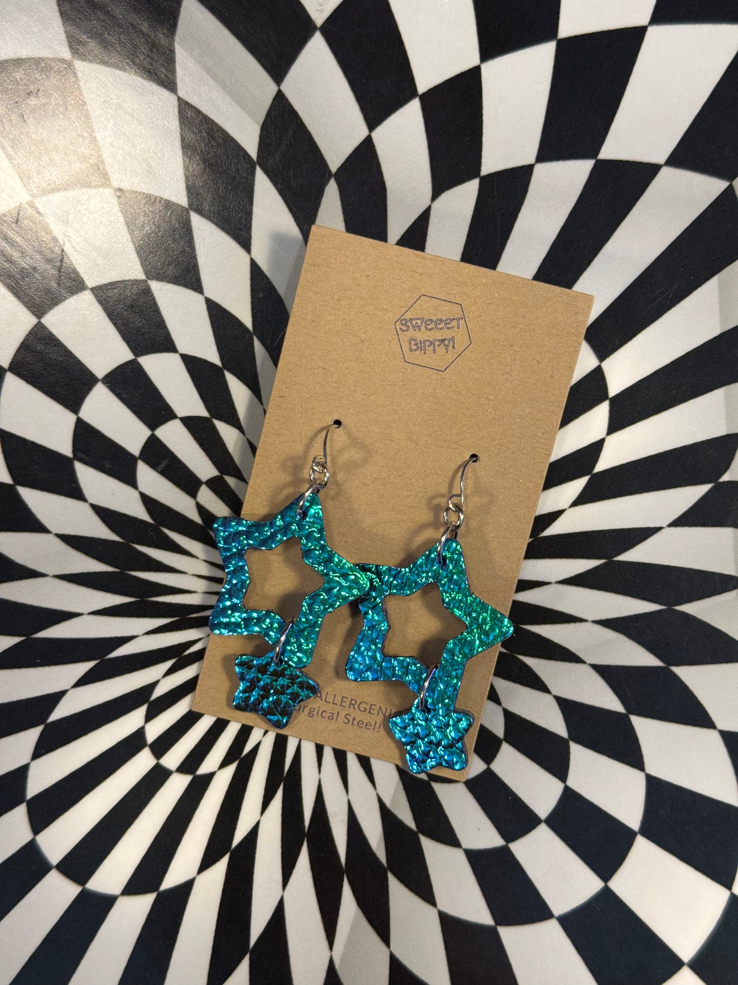 Stars! Handmade leather star dangle earrings!