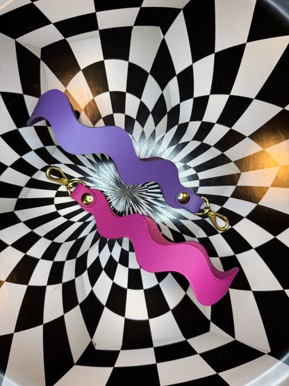 Wavy Wristlet Strap!