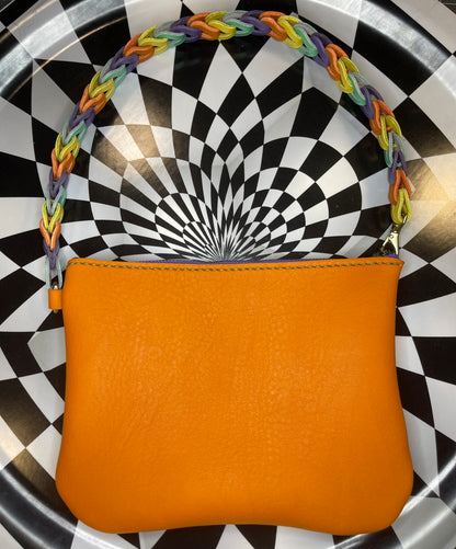 Betsey Hand sewn leather shoulder bag - handmade leather statement bag! Retro interlocking strap