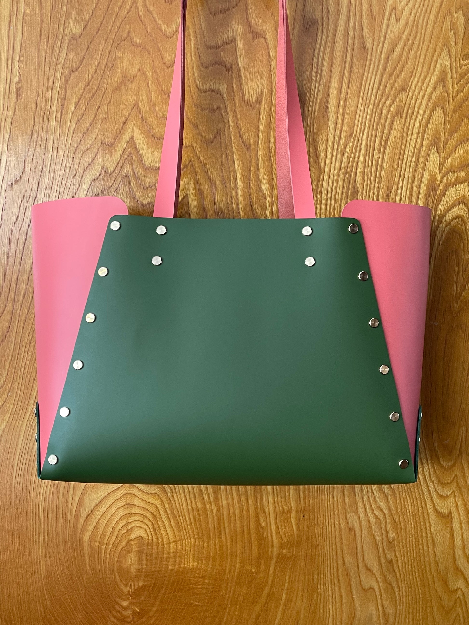 Alysha Handmade no sew leather tote bag
