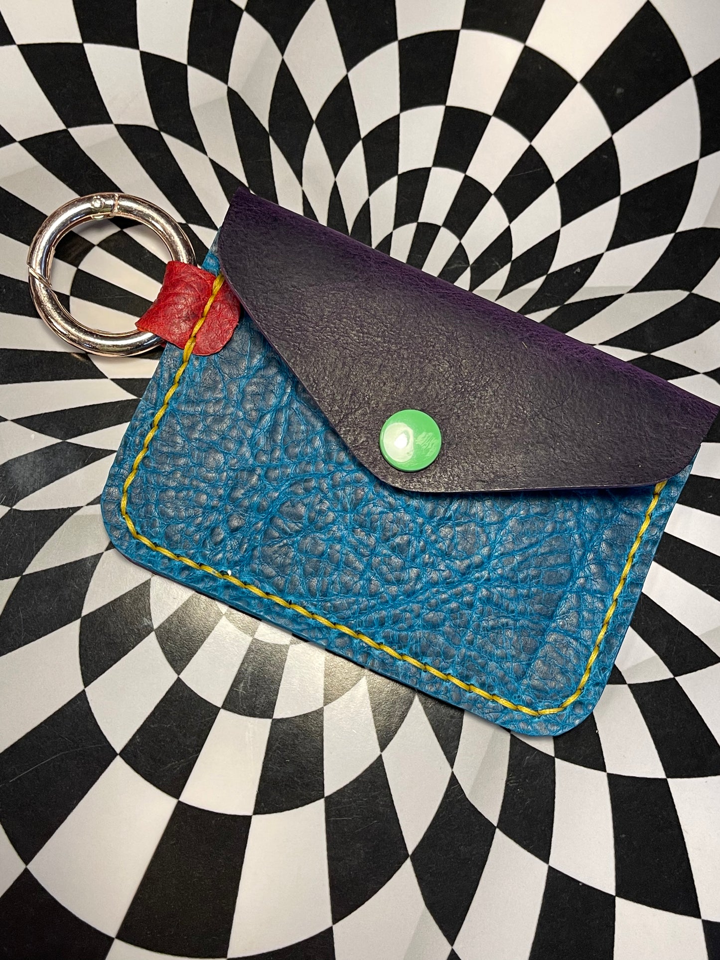 Lilia slim key ring card case/ unisex wallet!